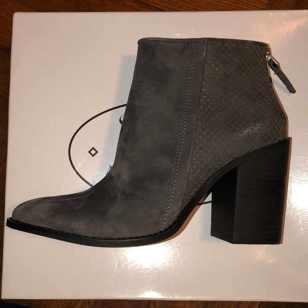 Steve Madden Grey Suede Ankle Boots